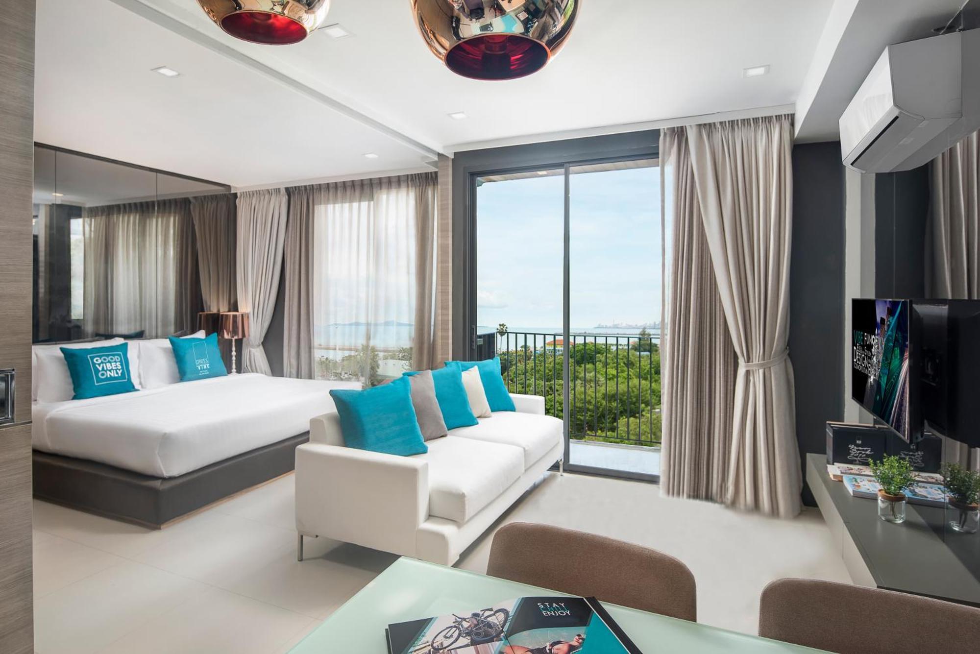 Cross Vibe Pattaya Seaphere Na Chom Thian Luaran gambar